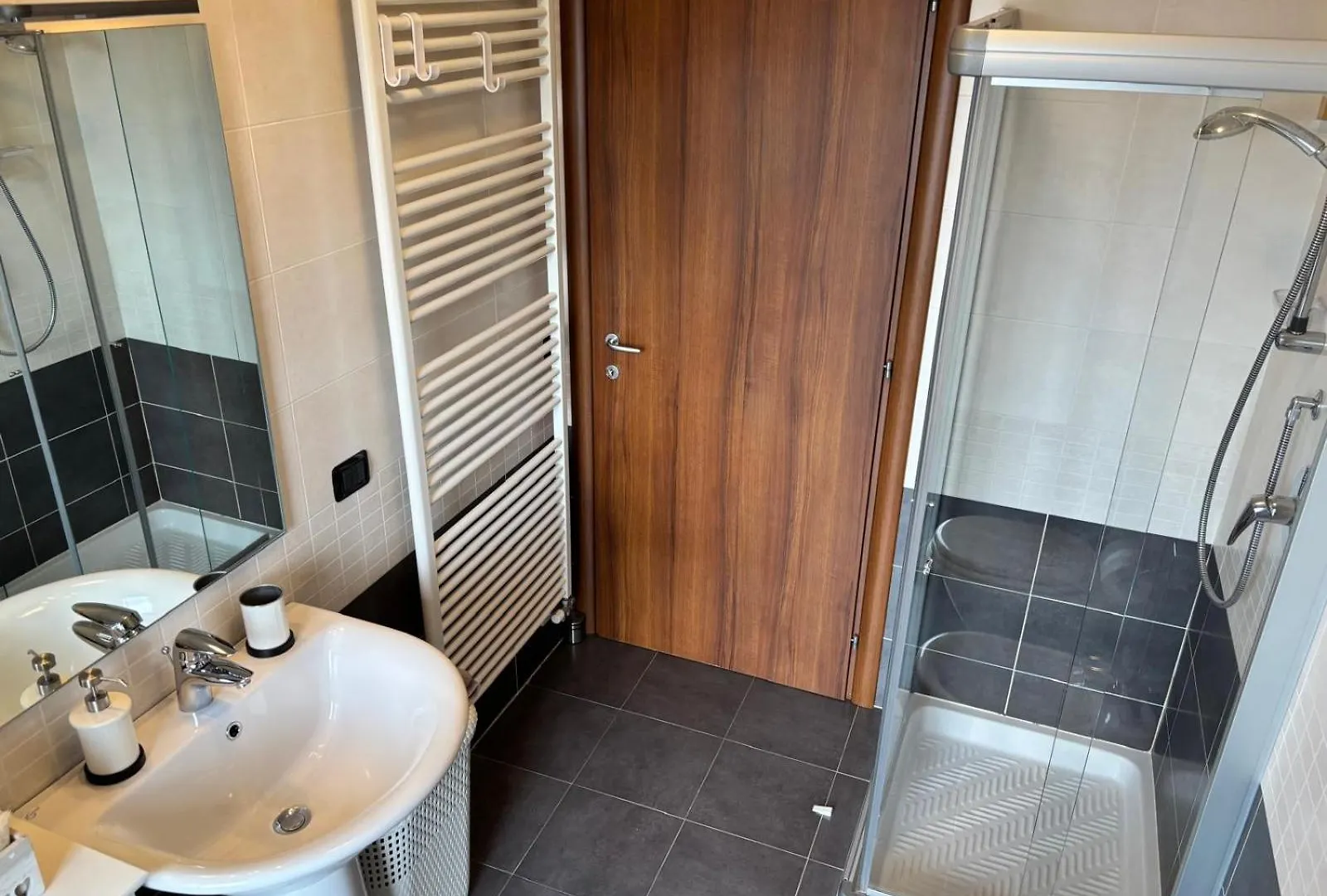 'La Quercia' Top Floor Flat Verona